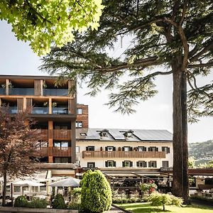 Hotel Loewenhof